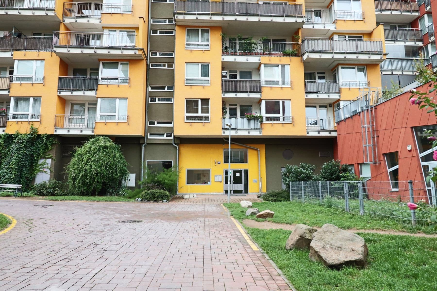 Pronájem bytu 3+kk 72 m², Pod Harfou, Praha, Praha Pronájem bytu 3+kk 72 m², Pod Harfou, Praha, Praha