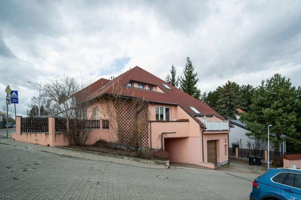 Prodej bytu 1+kk 51 m², V Borovičkách, Praha, Praha Prodej bytu 1+kk 51 m², V Borovičkách, Praha, Praha