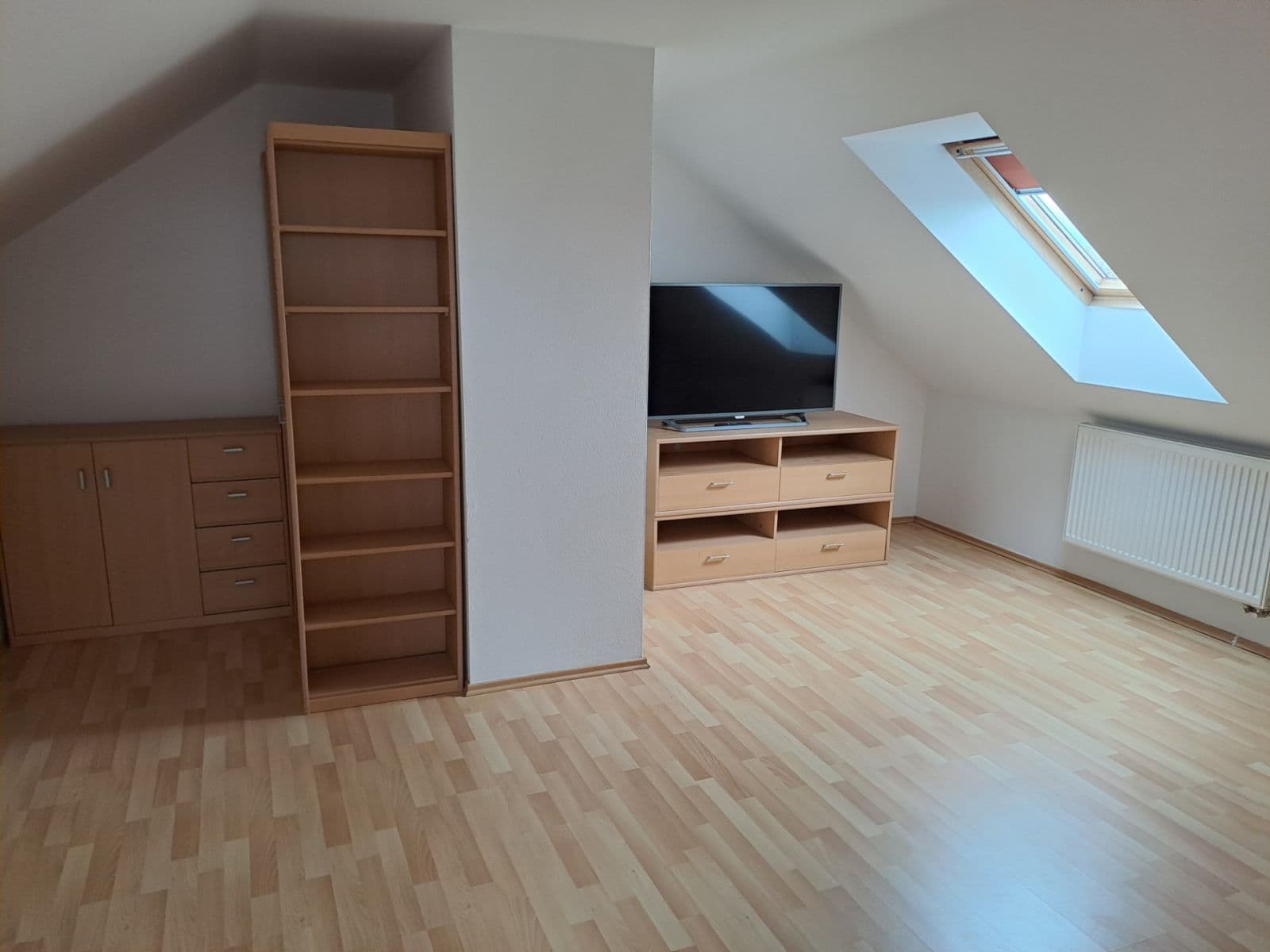 Pronájem bytu 4+1 107 m², Nová, České Budějovice, Jihočeský kraj Pronájem bytu 4+1 107 m², Nová, České Budějovice, Jihočeský kraj