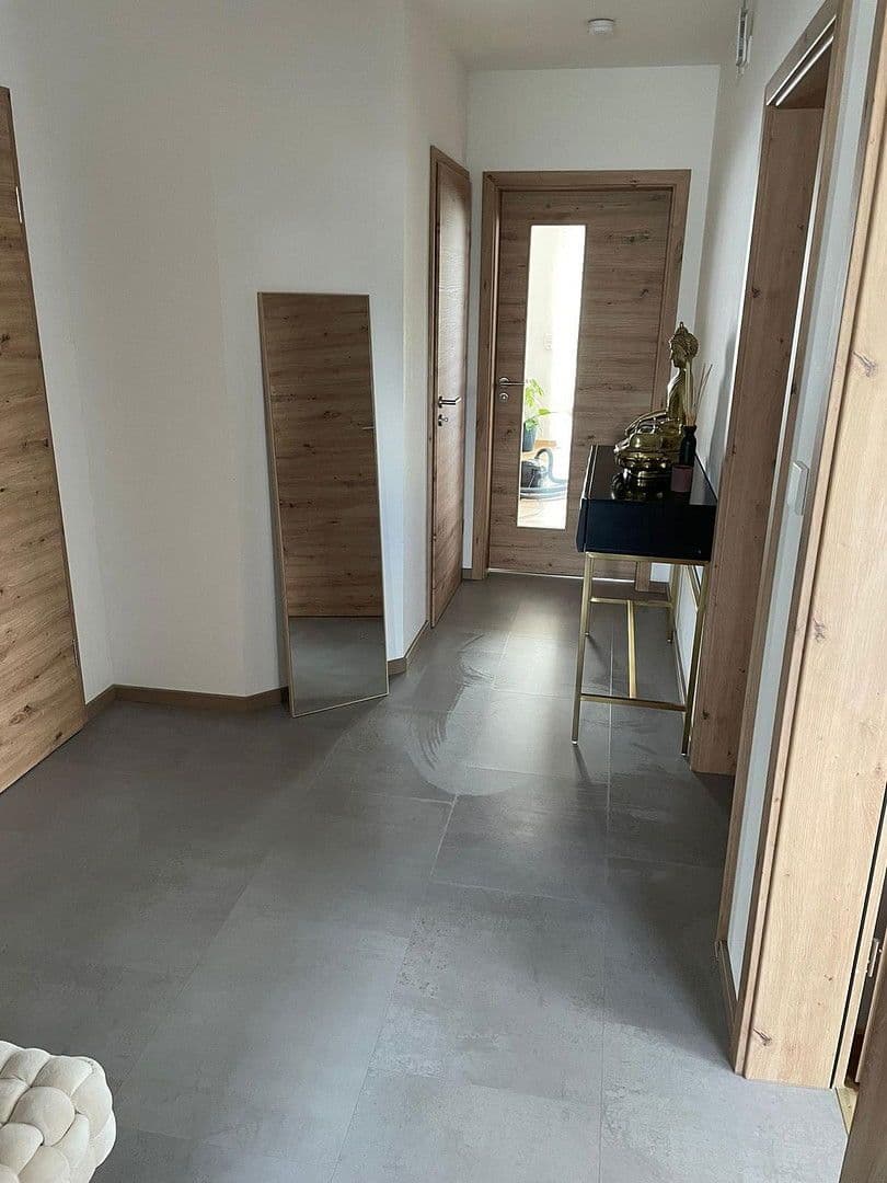 Pronájem bytu 4+1 104 m², Aham, Bavorsko Pronájem bytu 4+1 104 m², Aham, Bavorsko