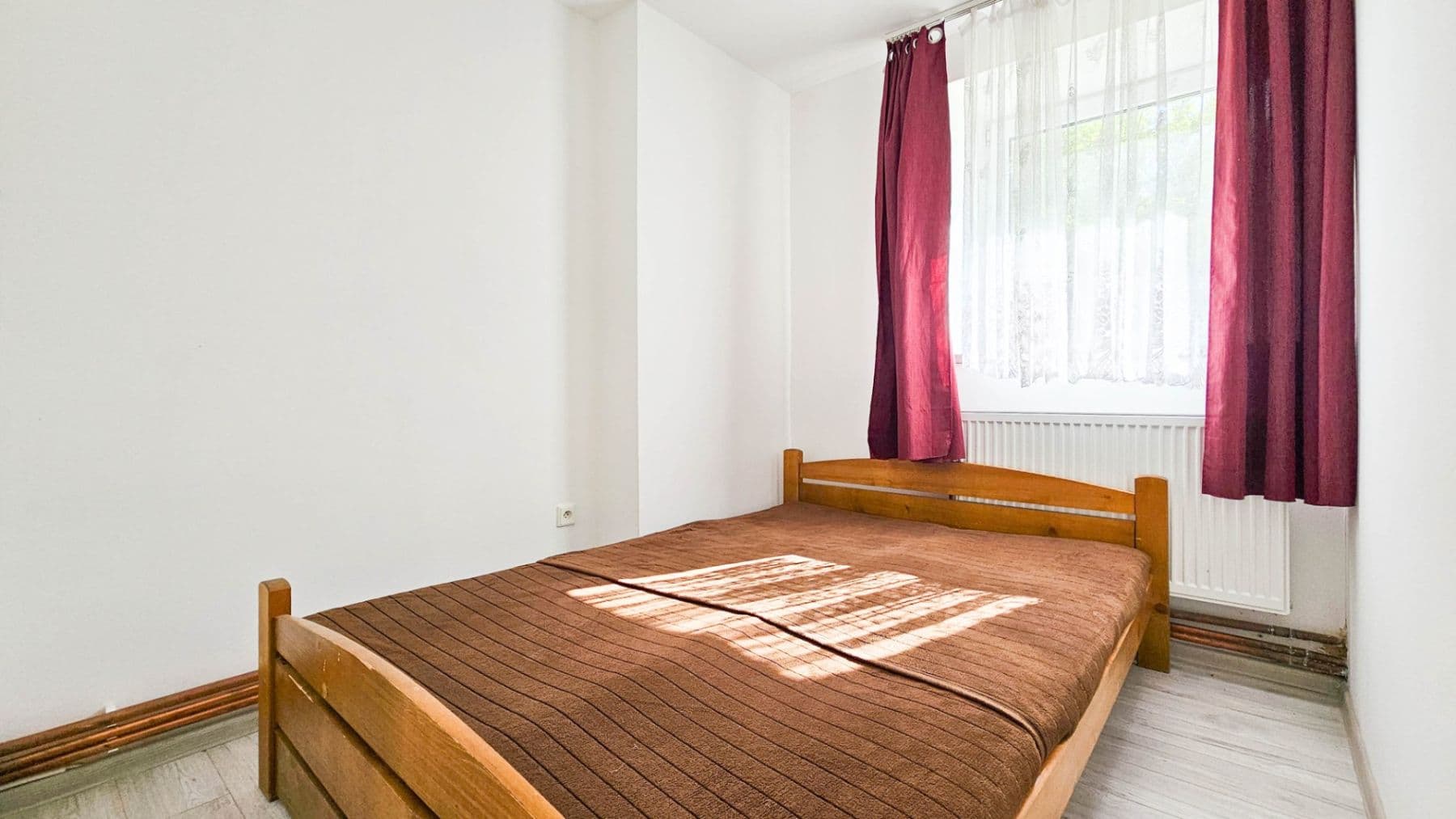 Prodej domu 126 m², pozemek 26 m², Pražská, Stříbrná Skalice, Středočeský kraj Prodej domu 126 m², pozemek 26 m², Pražská, Stříbrná Skalice, Středočeský kraj