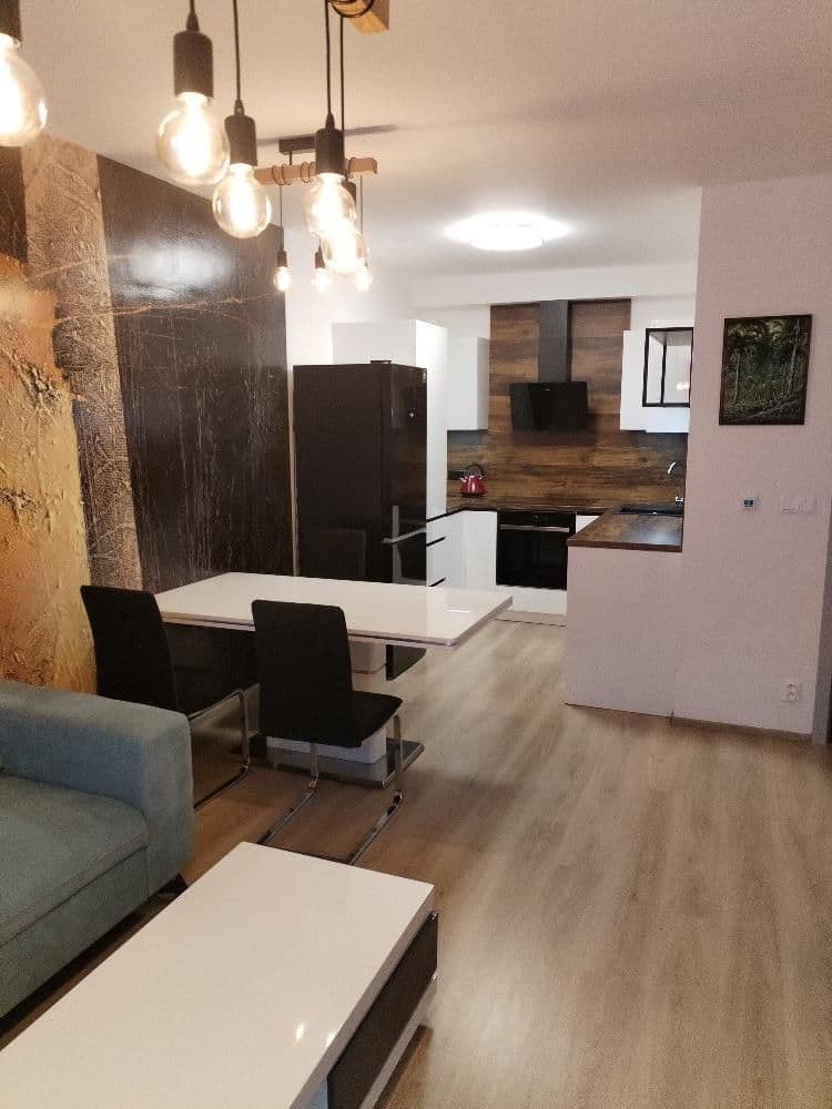 Prodej bytu 2+kk 63 m², Nové Dvory-Podhůří, Frýdek-Místek, Moravskoslezský kraj Prodej bytu 2+kk 63 m², Nové Dvory-Podhůří, Frýdek-Místek, Moravskoslezský kraj