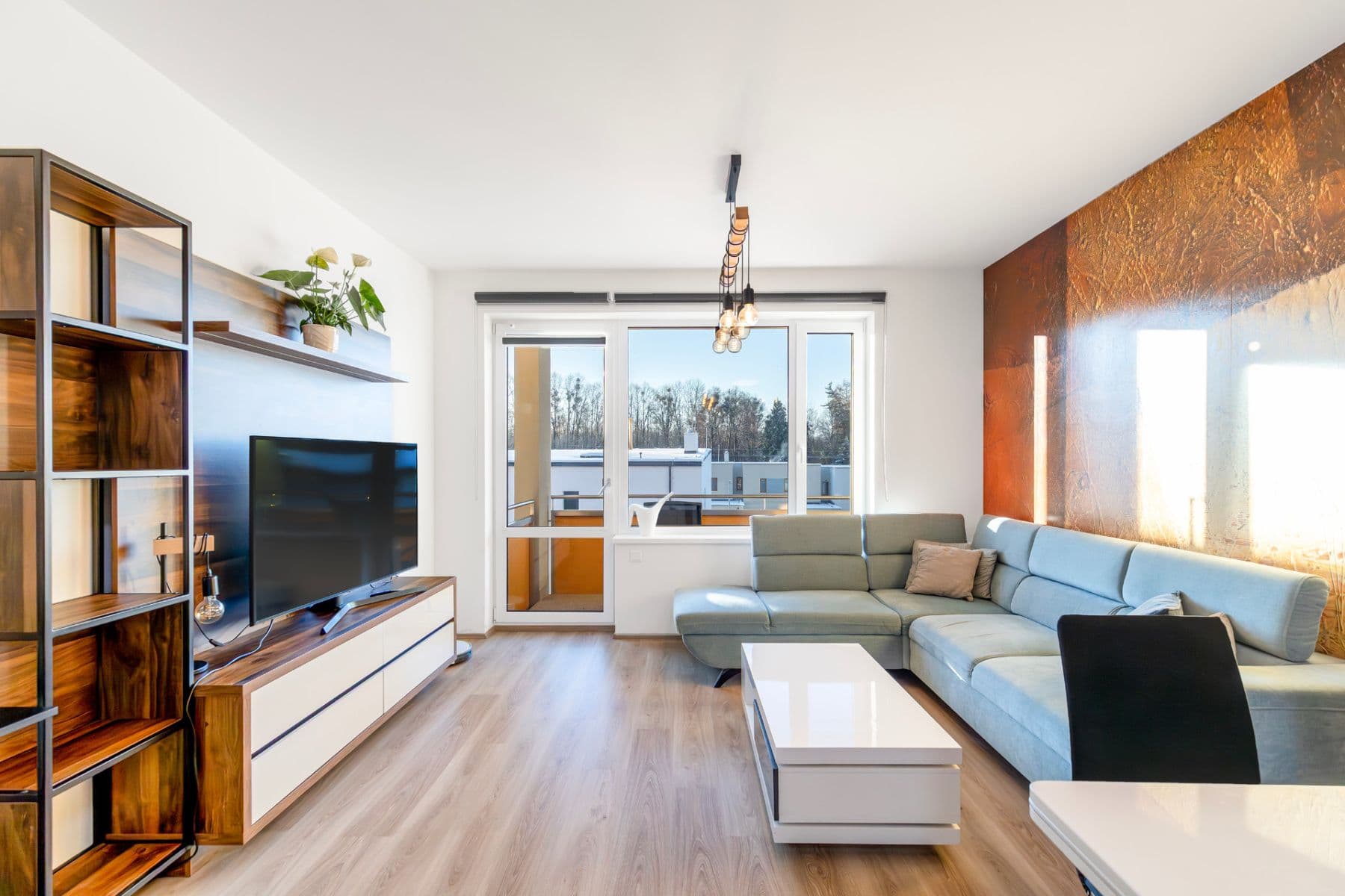 Prodej bytu 2+kk 63 m², Nové Dvory-Podhůří, Frýdek-Místek, Moravskoslezský kraj Prodej bytu 2+kk 63 m², Nové Dvory-Podhůří, Frýdek-Místek, Moravskoslezský kraj