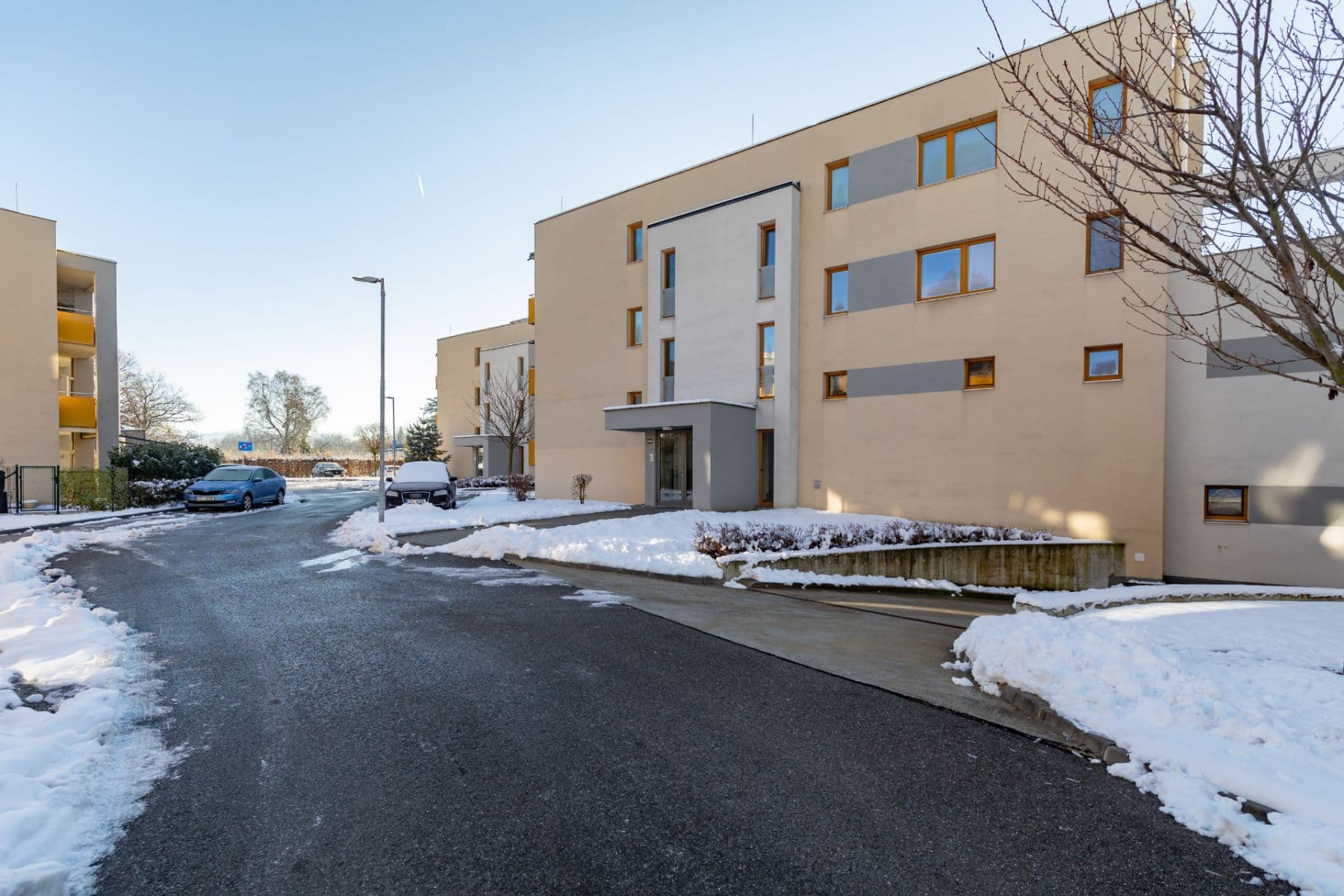 Prodej bytu 2+kk 63 m², Nové Dvory-Podhůří, Frýdek-Místek, Moravskoslezský kraj Prodej bytu 2+kk 63 m², Nové Dvory-Podhůří, Frýdek-Místek, Moravskoslezský kraj