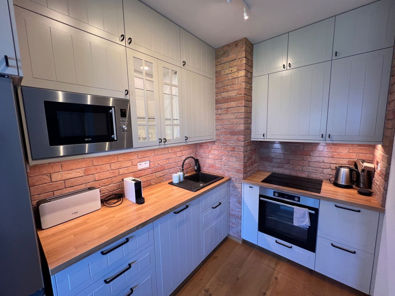 Pronájem bytu 2+kk 40 m², Žižkova, Horoměřice, Středočeský kraj Pronájem bytu 2+kk 40 m², Žižkova, Horoměřice, Středočeský kraj