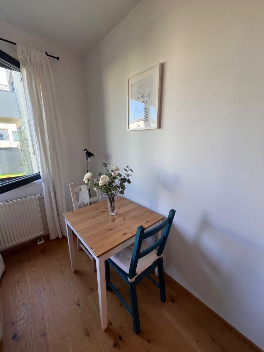 Pronájem bytu 2+kk 40 m², Žižkova, Horoměřice, Středočeský kraj Pronájem bytu 2+kk 40 m², Žižkova, Horoměřice, Středočeský kraj