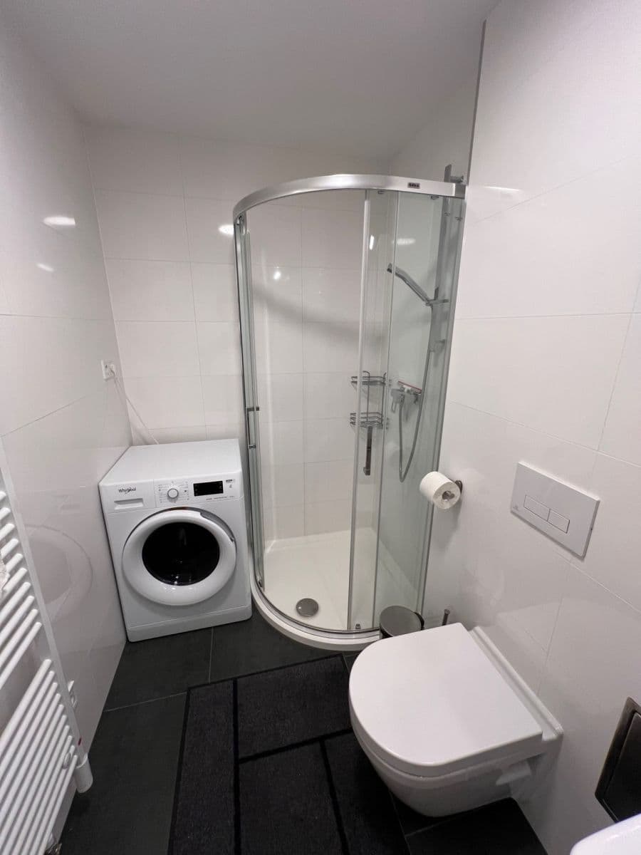 Pronájem bytu 2+kk 40 m², Žižkova, Horoměřice, Středočeský kraj Pronájem bytu 2+kk 40 m², Žižkova, Horoměřice, Středočeský kraj