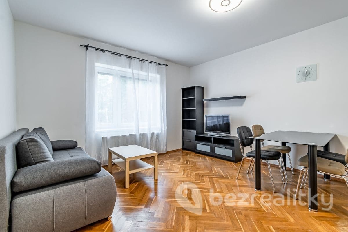 Pronájem bytu 2+1 55 m², Olešnická, Praha, Praha Pronájem bytu 2+1 55 m², Olešnická, Praha, Praha