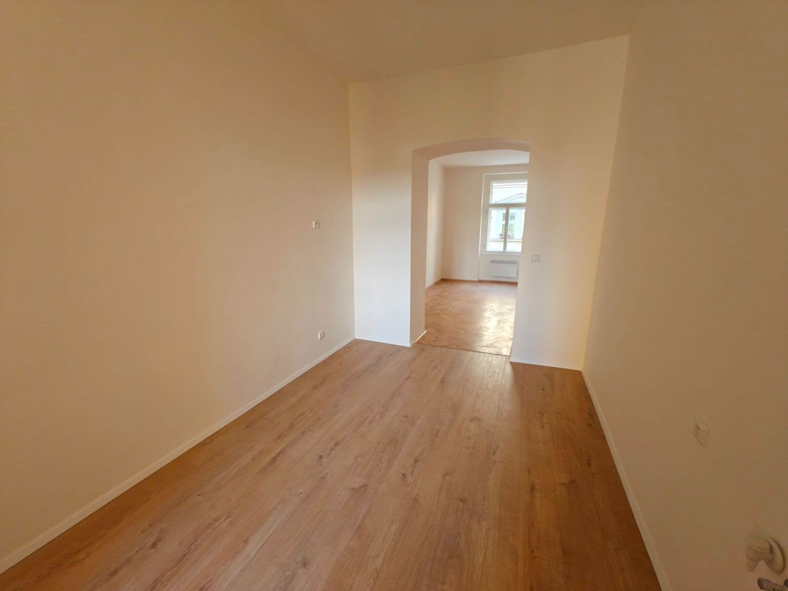 Pronájem bytu 1+1 34 m², Vlkova, Praha, Praha Pronájem bytu 1+1 34 m², Vlkova, Praha, Praha