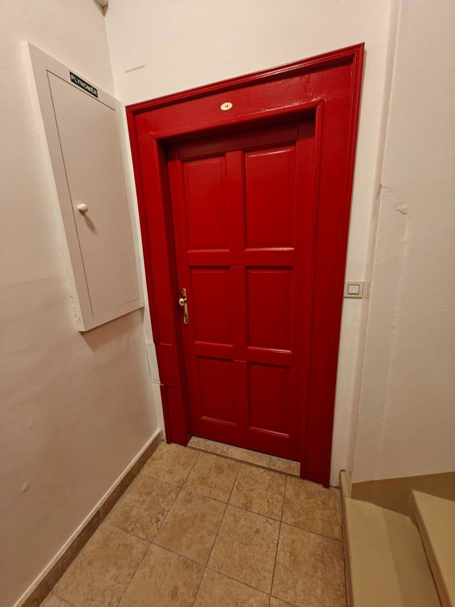 Pronájem bytu 1+1 34 m², Vlkova, Praha, Praha Pronájem bytu 1+1 34 m², Vlkova, Praha, Praha