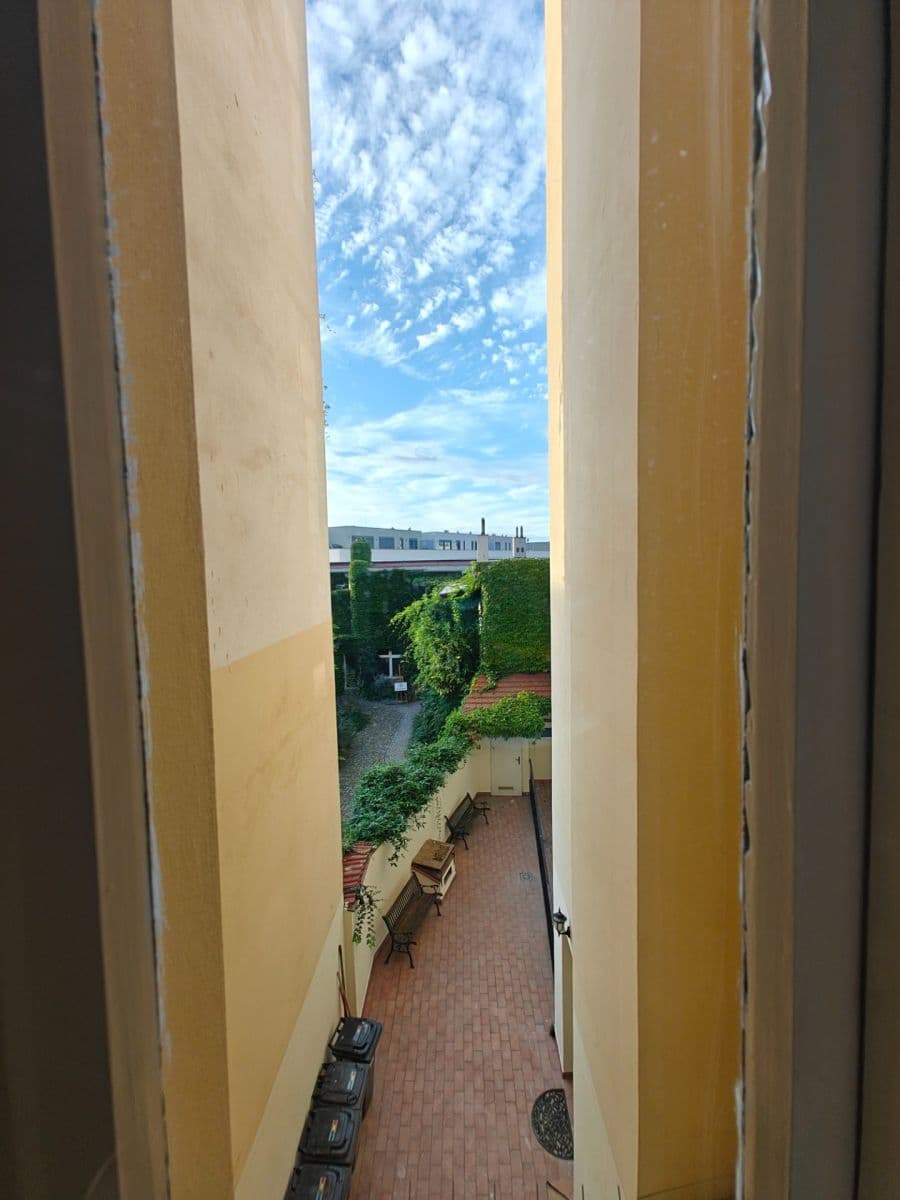 Pronájem bytu 1+1 34 m², Vlkova, Praha, Praha Pronájem bytu 1+1 34 m², Vlkova, Praha, Praha