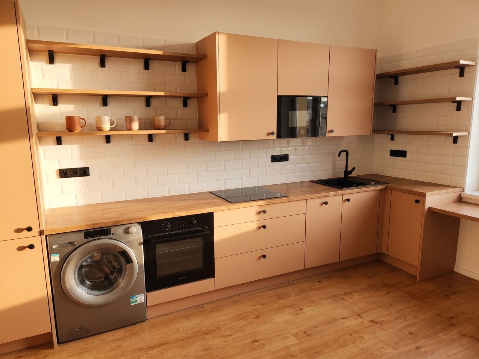 Pronájem bytu 1+1 34 m², Vlkova, Praha, Praha Pronájem bytu 1+1 34 m², Vlkova, Praha, Praha
