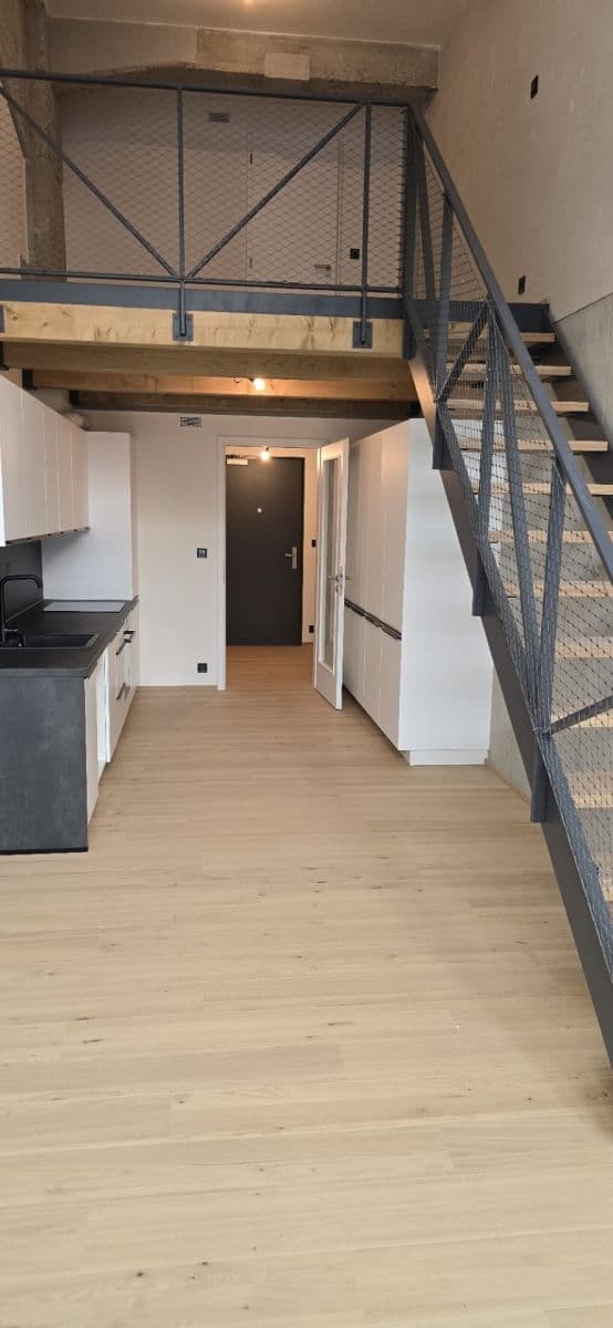 Pronájem bytu 2+kk 58 m², Kolbenova, Praha, Praha Pronájem bytu 2+kk 58 m², Kolbenova, Praha, Praha