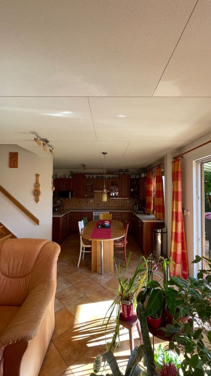 Prodej domu 170 m², pozemek 363 m², Ke Chlumu, Tábor, Jihočeský kraj Prodej domu 170 m², pozemek 363 m², Ke Chlumu, Tábor, Jihočeský kraj