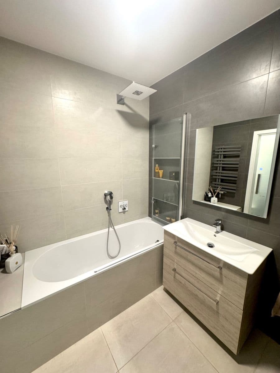 Prodej bytu 3+kk 70 m², Nad Paloučkem, Beroun, Středočeský kraj Prodej bytu 3+kk 70 m², Nad Paloučkem, Beroun, Středočeský kraj