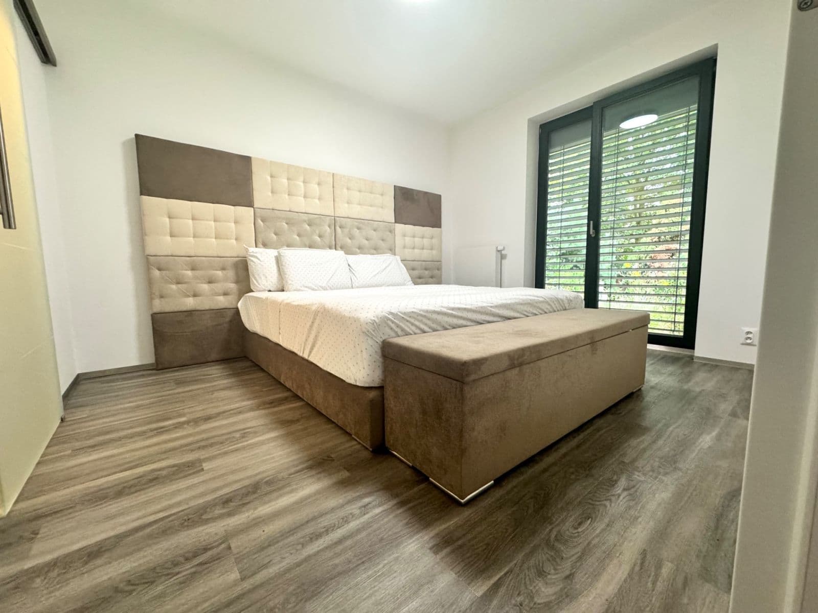 Prodej bytu 3+kk 70 m², Nad Paloučkem, Beroun, Středočeský kraj Prodej bytu 3+kk 70 m², Nad Paloučkem, Beroun, Středočeský kraj