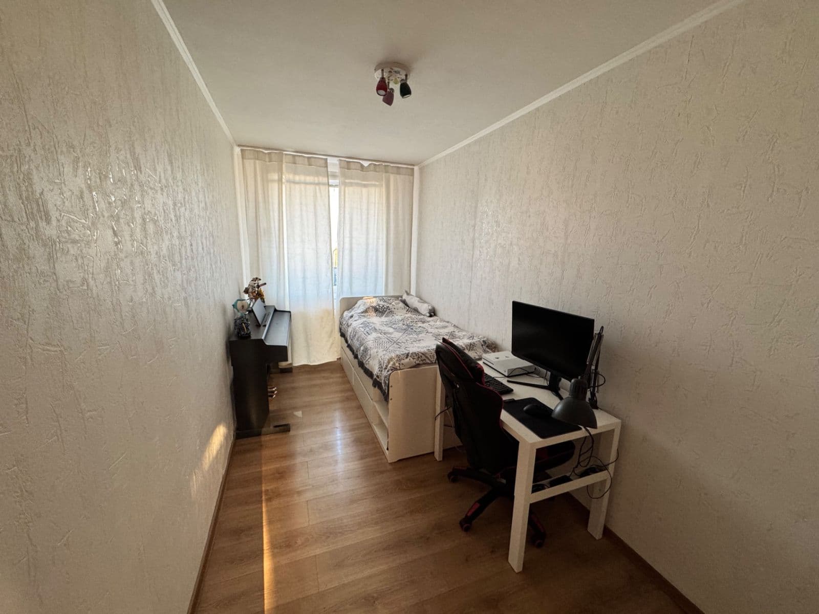Prodej bytu 3+1 71 m², Mezi Školami, Praha, Praha Prodej bytu 3+1 71 m², Mezi Školami, Praha, Praha