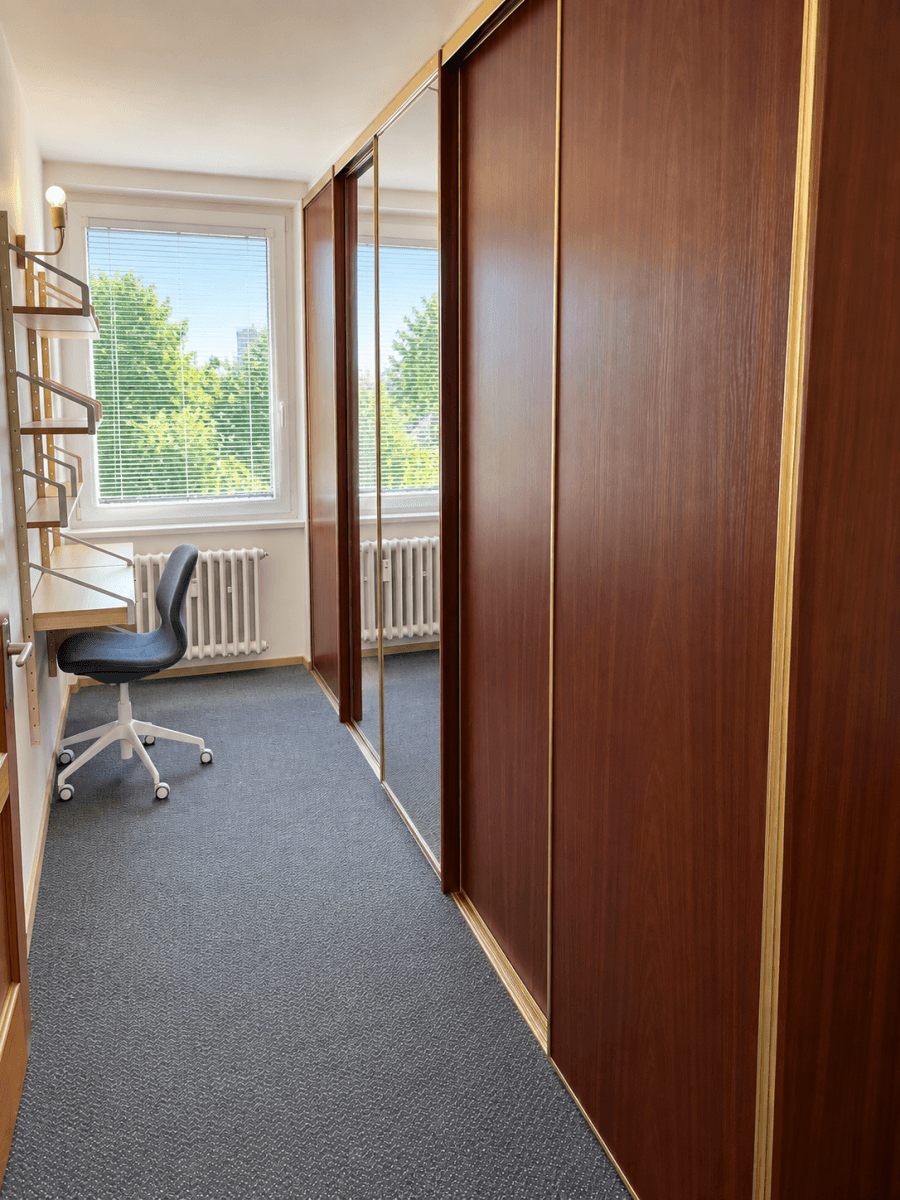 Pronájem bytu 3+1 89 m², K Červenému vrchu, Praha, Praha Pronájem bytu 3+1 89 m², K Červenému vrchu, Praha, Praha