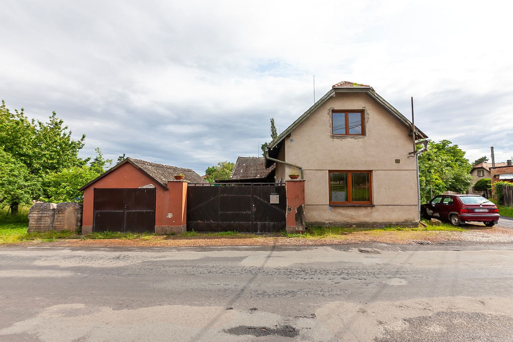 Prodej domu 140 m², pozemek 410 m², Nečín, Středočeský kraj Prodej domu 140 m², pozemek 410 m², Nečín, Středočeský kraj