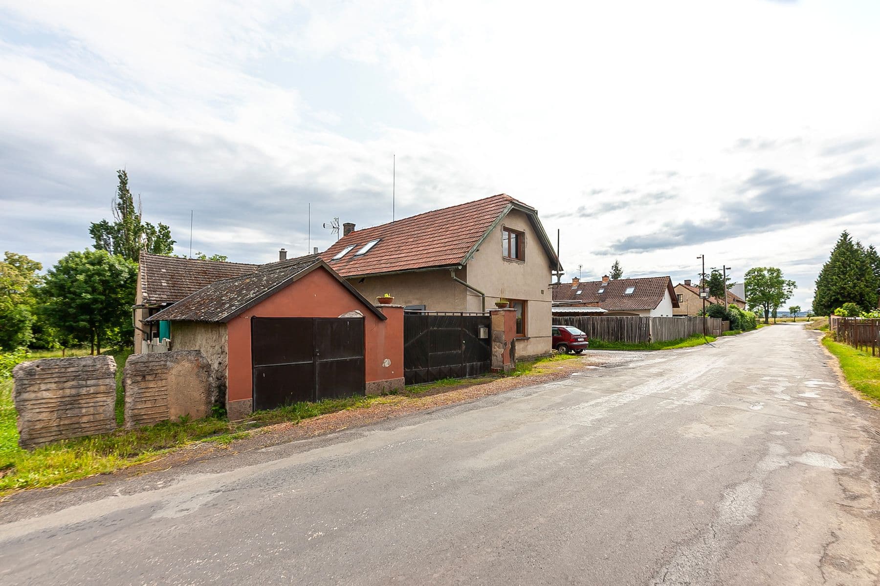 Prodej domu 140 m², pozemek 410 m², Nečín, Středočeský kraj Prodej domu 140 m², pozemek 410 m², Nečín, Středočeský kraj