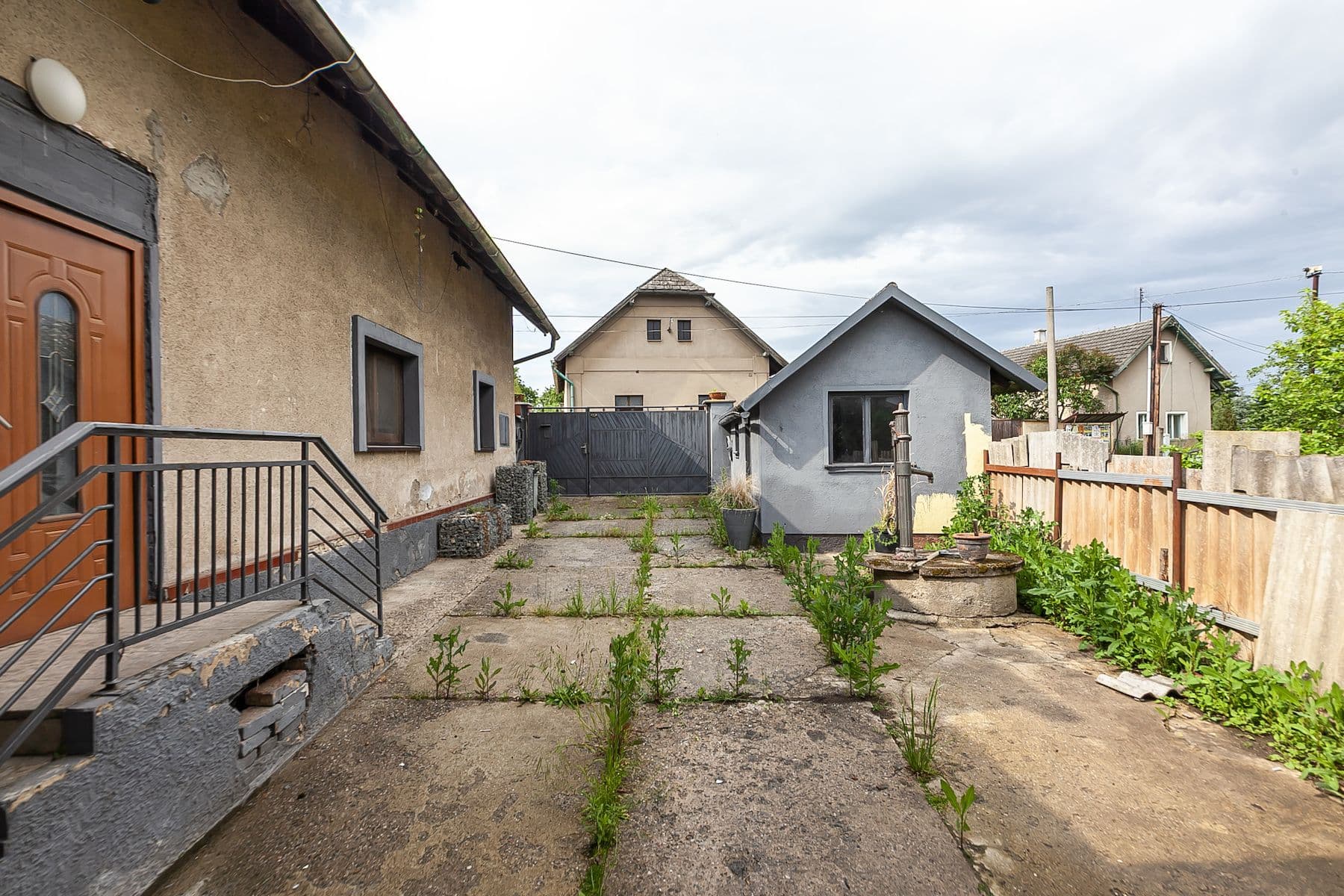 Prodej domu 140 m², pozemek 410 m², Nečín, Středočeský kraj Prodej domu 140 m², pozemek 410 m², Nečín, Středočeský kraj