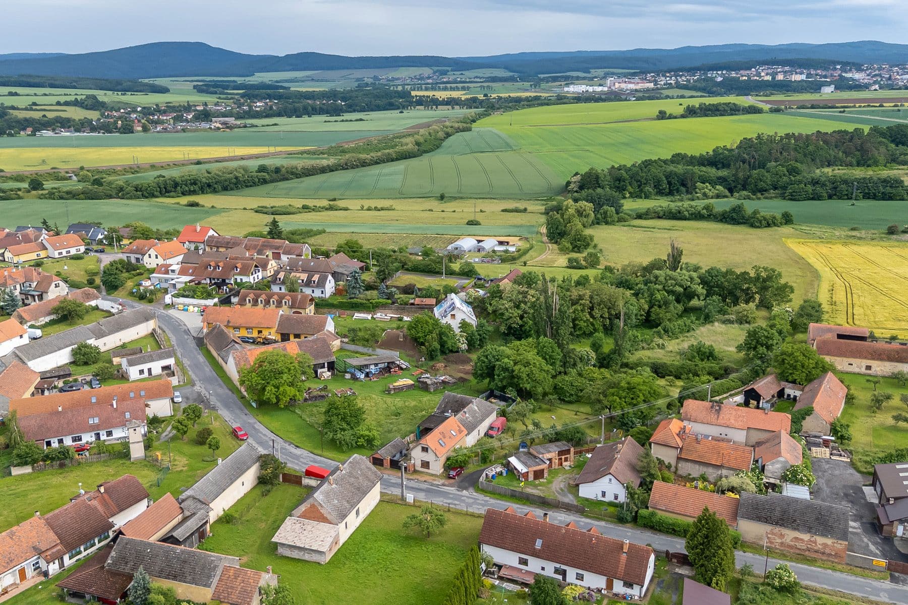 Prodej domu 140 m², pozemek 410 m², Nečín, Středočeský kraj Prodej domu 140 m², pozemek 410 m², Nečín, Středočeský kraj