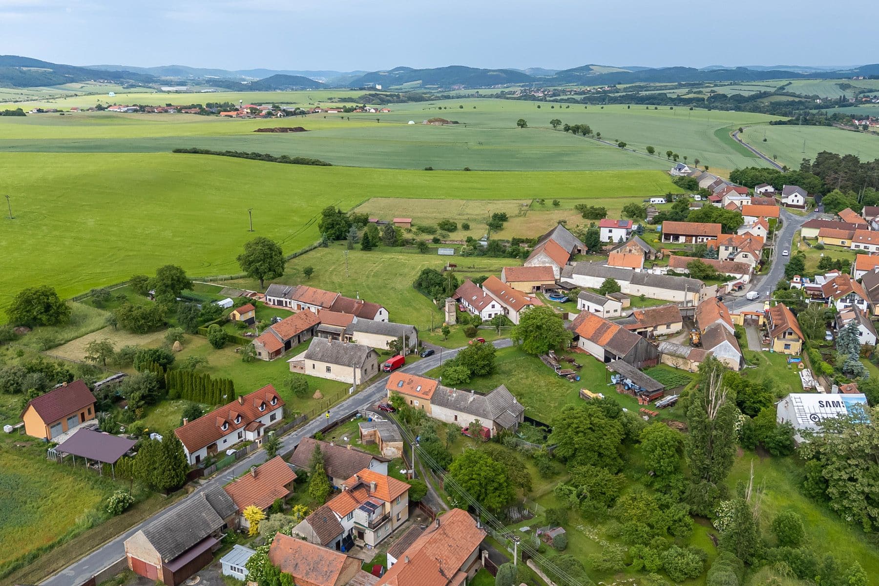 Prodej domu 140 m², pozemek 410 m², Nečín, Středočeský kraj Prodej domu 140 m², pozemek 410 m², Nečín, Středočeský kraj