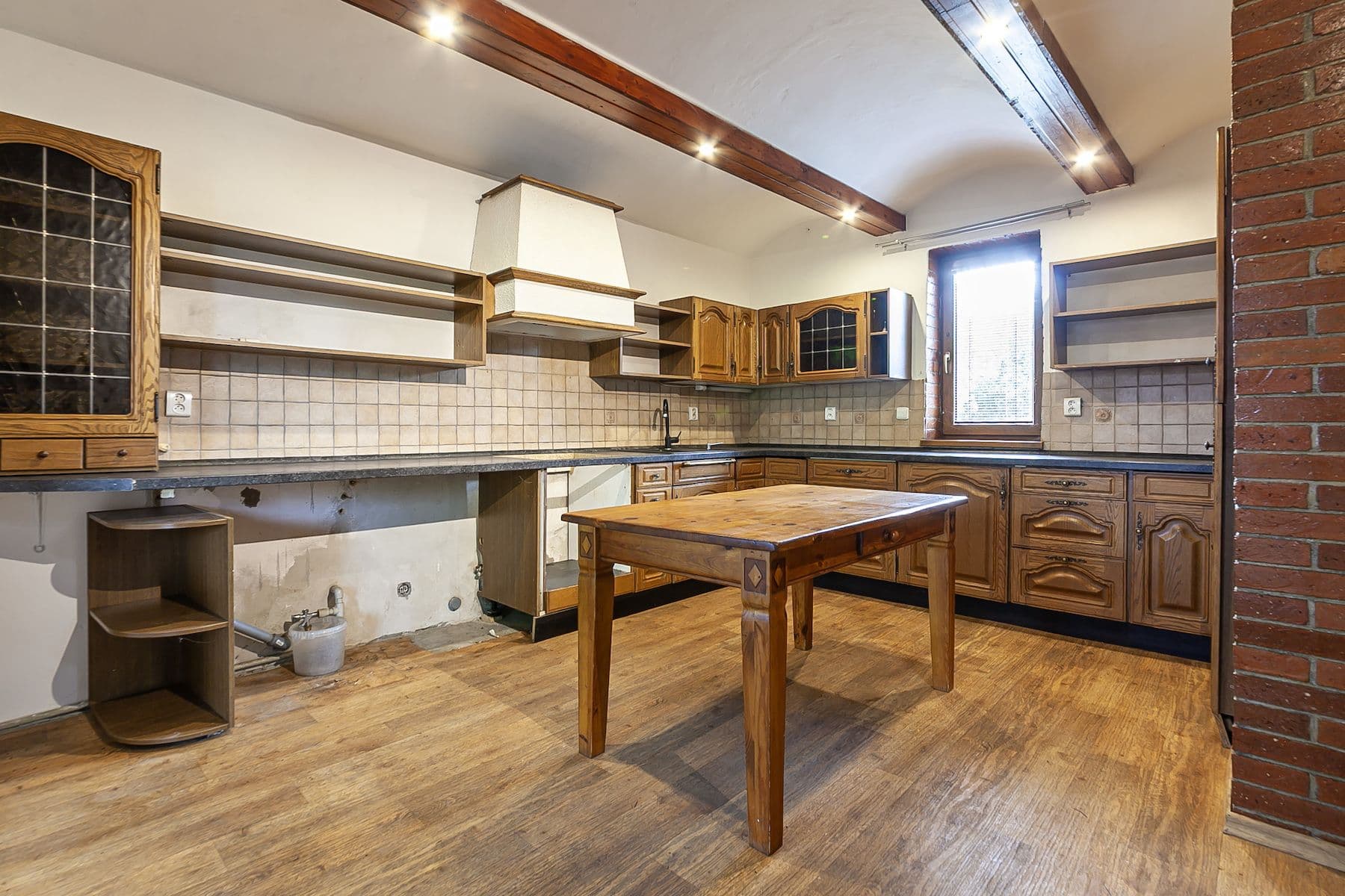 Prodej domu 140 m², pozemek 410 m², Žebrák, Středočeský kraj Prodej domu 140 m², pozemek 410 m², Žebrák, Středočeský kraj