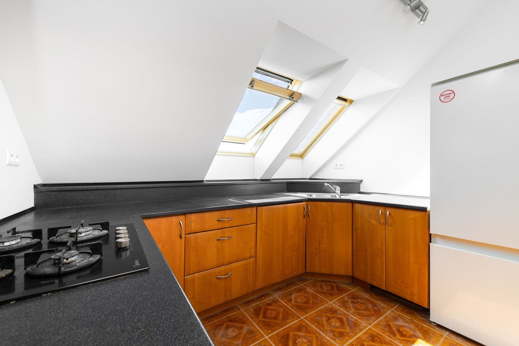 Prodej bytu 2+1 95 m², Přerovská, Olomouc, Olomoucký kraj Prodej bytu 2+1 95 m², Přerovská, Olomouc, Olomoucký kraj