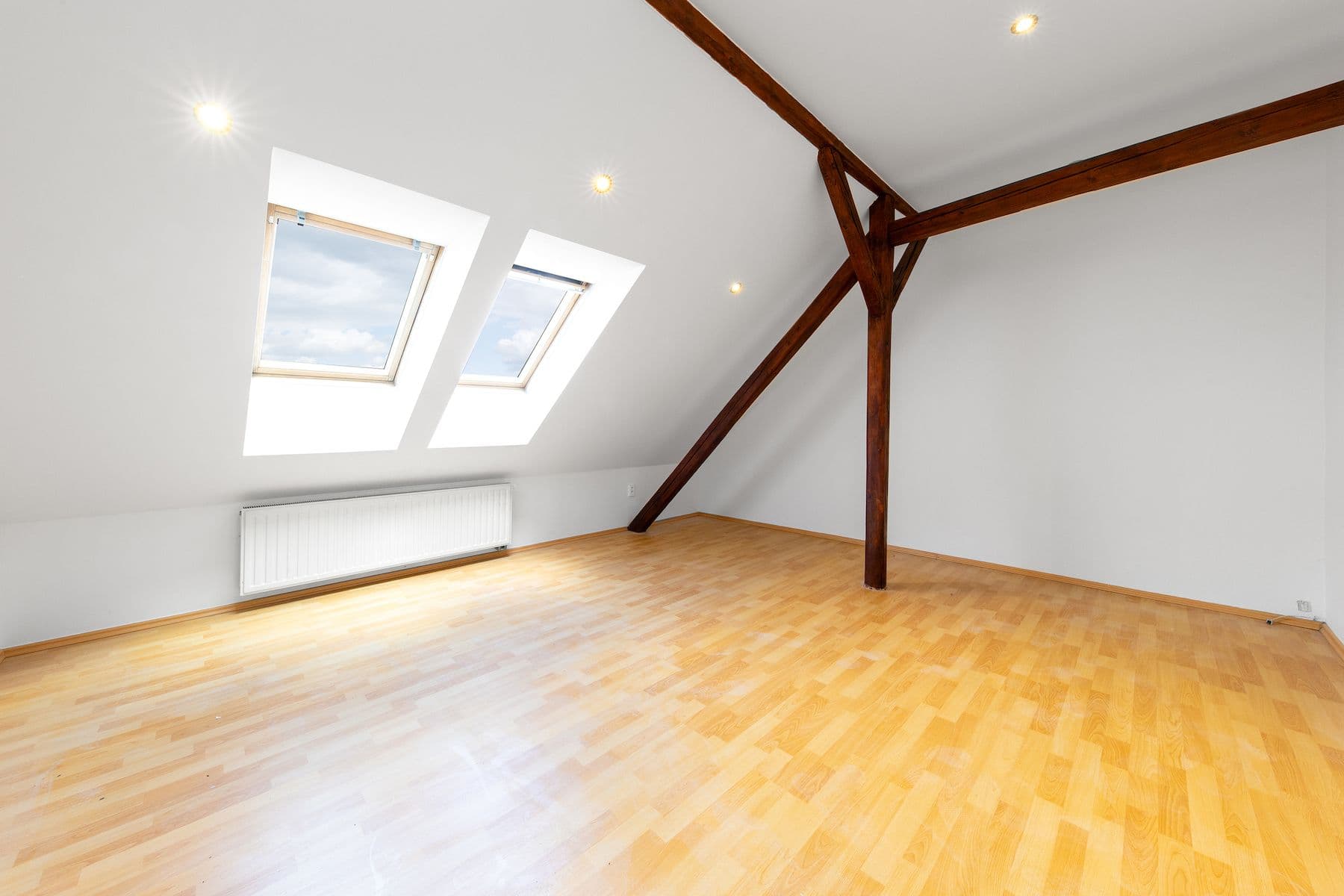 Prodej bytu 2+1 95 m², Přerovská, Olomouc, Olomoucký kraj Prodej bytu 2+1 95 m², Přerovská, Olomouc, Olomoucký kraj