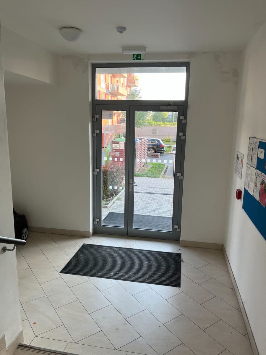 Prodej bytu 3+kk 94 m², Sazovická, Praha, Praha Prodej bytu 3+kk 94 m², Sazovická, Praha, Praha