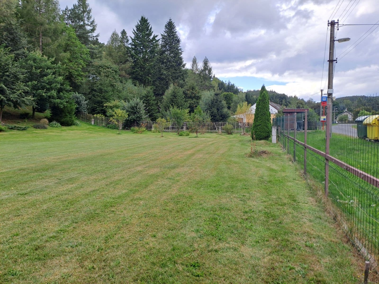 Prodej pozemku 1.236 m², Dolní Krupá, Středočeský kraj Prodej pozemku 1.236 m², Dolní Krupá, Středočeský kraj