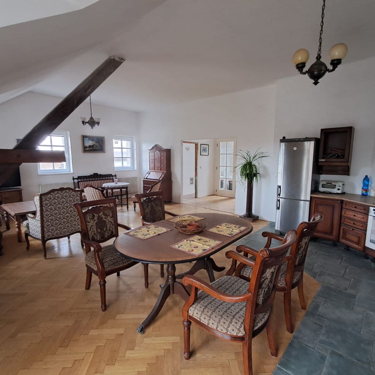 Prodej bytu 4+kk 136 m², Za Dvorem, Holubice, Středočeský kraj Prodej bytu 4+kk 136 m², Za Dvorem, Holubice, Středočeský kraj