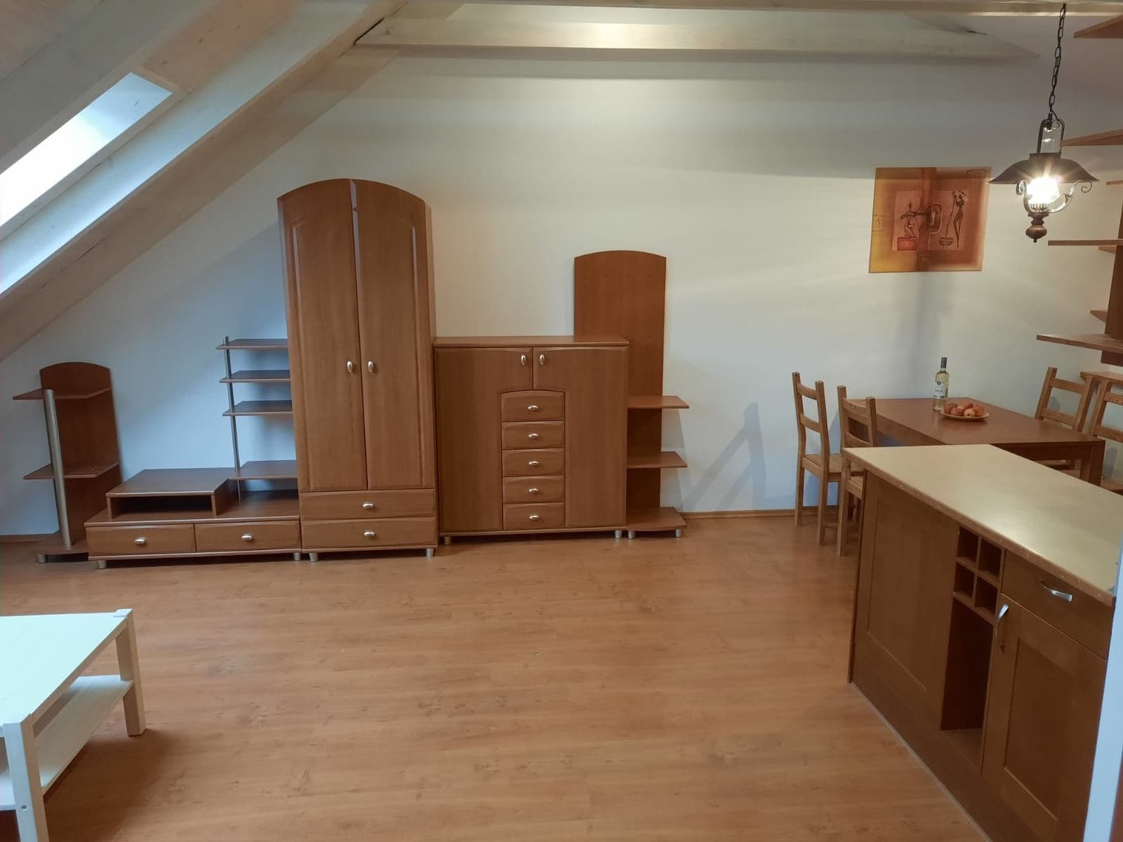 Prodej bytu 1+kk 39 m², Pod Rybníčkem, Praha, Praha Prodej bytu 1+kk 39 m², Pod Rybníčkem, Praha, Praha