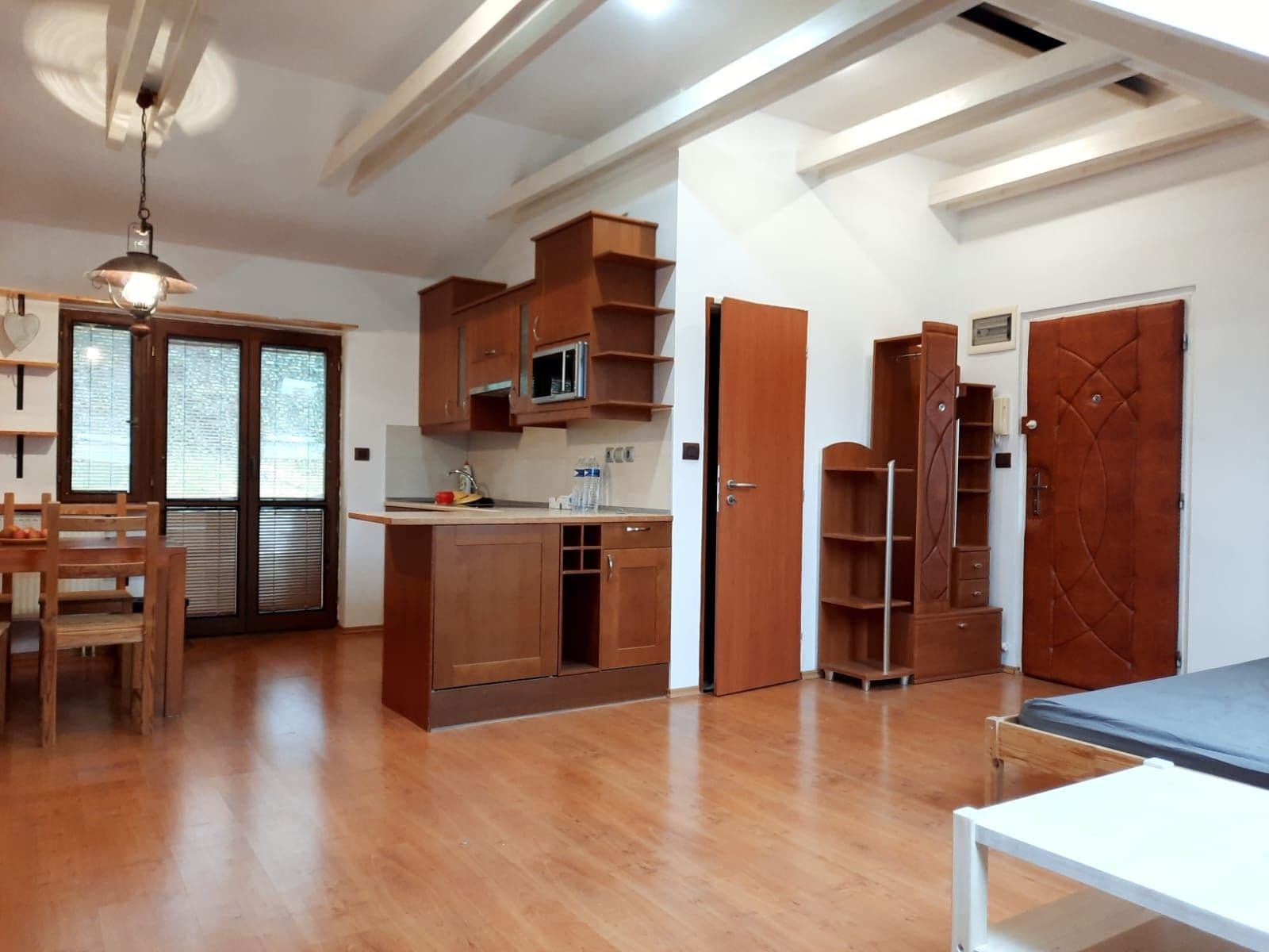 Prodej bytu 1+kk 39 m², Pod Rybníčkem, Praha, Praha Prodej bytu 1+kk 39 m², Pod Rybníčkem, Praha, Praha
