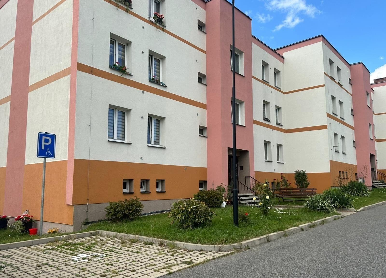 Prodej bytu Garsoniéra 34 m², Na Výsluní, Dubá, Liberecký kraj Prodej bytu Garsoniéra 34 m², Na Výsluní, Dubá, Liberecký kraj