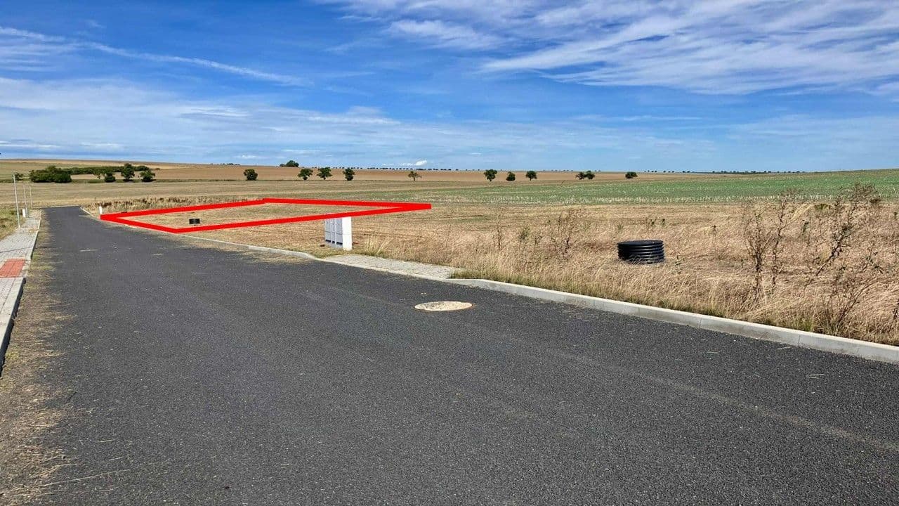 Prodej pozemku 1.160 m², Všetaty, Středočeský kraj Prodej pozemku 1.160 m², Všetaty, Středočeský kraj
