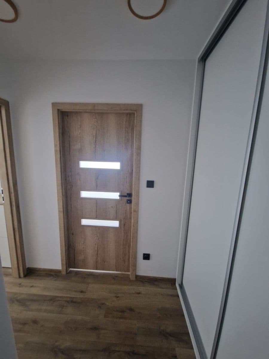 Prodej bytu 2+kk 44 m², Křivenická, Praha, Praha Prodej bytu 2+kk 44 m², Křivenická, Praha, Praha