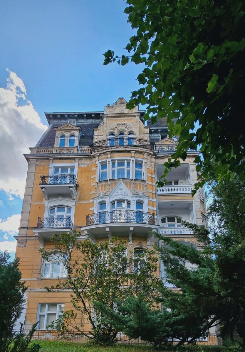 Prodej bytu 3+kk 91 m², Krále Jiřího, Karlovy Vary, Karlovarský kraj Prodej bytu 3+kk 91 m², Krále Jiřího, Karlovy Vary, Karlovarský kraj