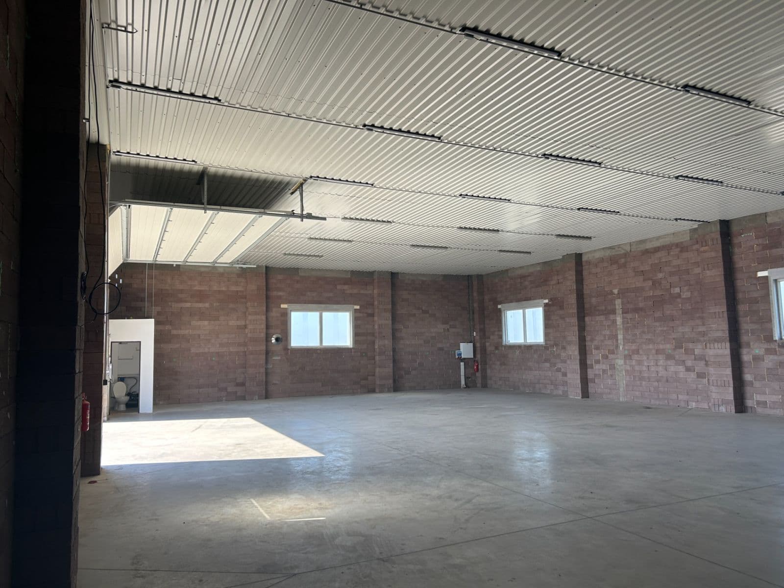 Pronájem nebytového prostoru 308 m², Starý Bydžov, Královéhradecký kraj Pronájem nebytového prostoru 308 m², Starý Bydžov, Královéhradecký kraj