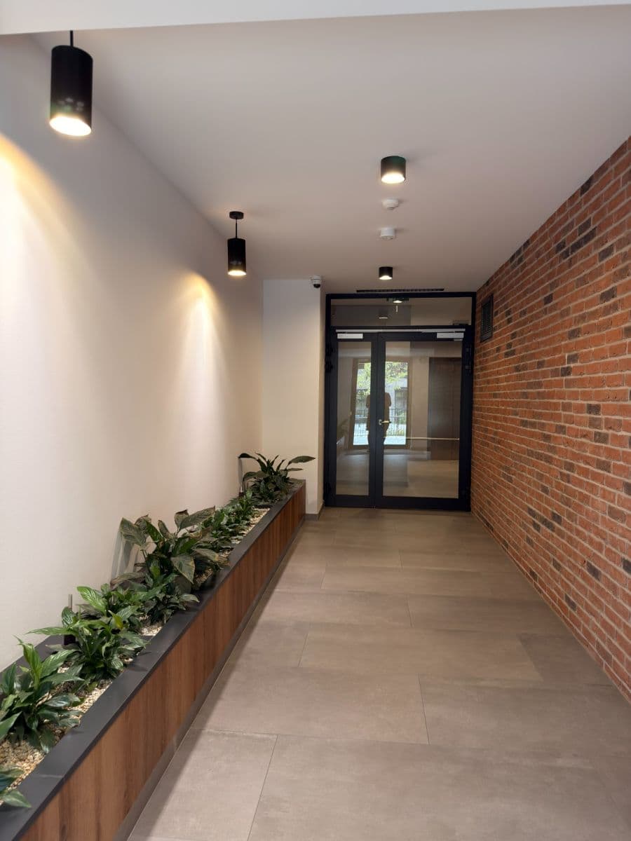 Pronájem bytu 1+kk 35 m², Vladimíra Kobranova, Praha, Praha Pronájem bytu 1+kk 35 m², Vladimíra Kobranova, Praha, Praha