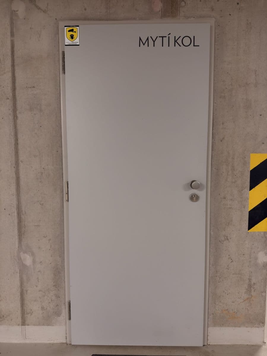 Pronájem bytu 1+kk 35 m², Vladimíra Kobranova, Praha, Praha Pronájem bytu 1+kk 35 m², Vladimíra Kobranova, Praha, Praha