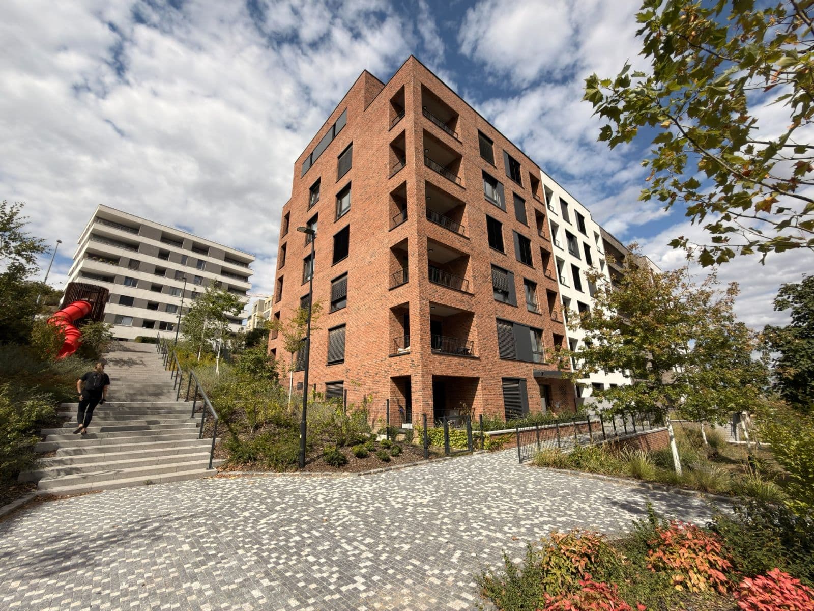 Pronájem bytu 1+kk 35 m², Vladimíra Kobranova, Praha, Praha Pronájem bytu 1+kk 35 m², Vladimíra Kobranova, Praha, Praha
