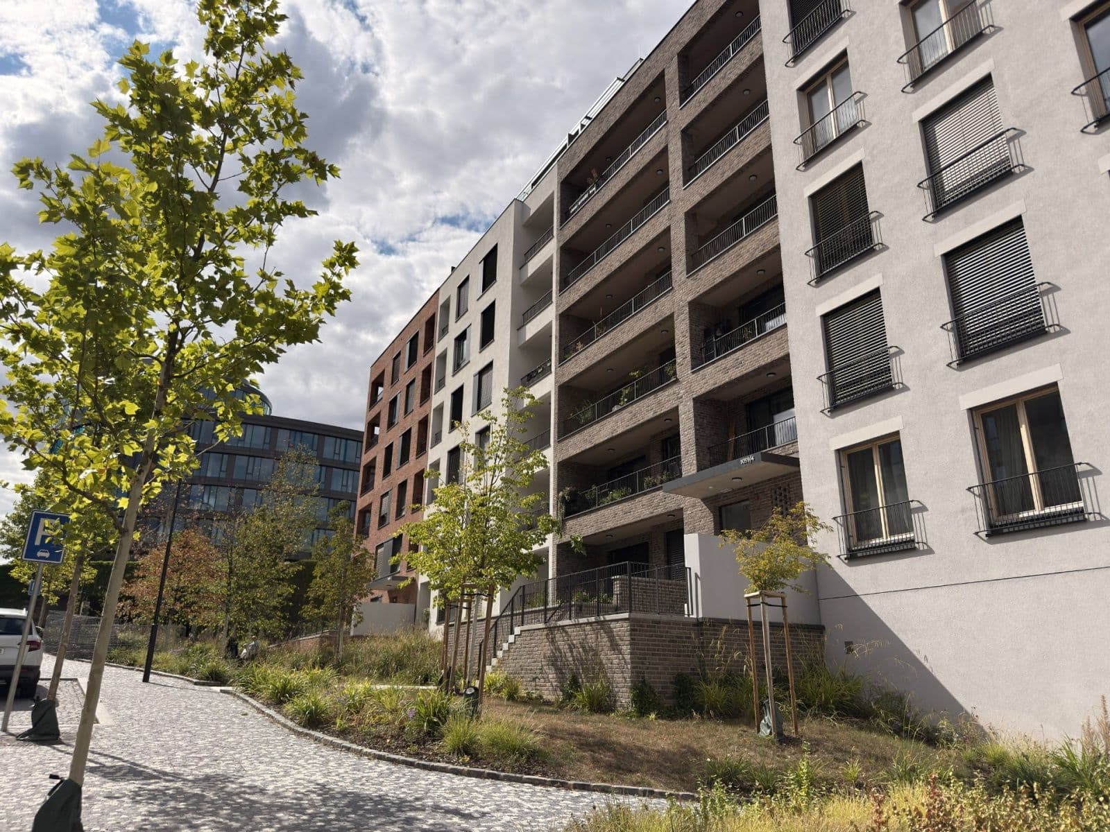 Pronájem bytu 1+kk 35 m², Vladimíra Kobranova, Praha, Praha Pronájem bytu 1+kk 35 m², Vladimíra Kobranova, Praha, Praha