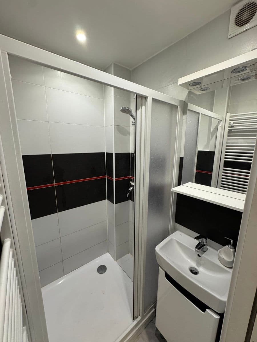 Pronájem bytu 2+1 51 m², Seifertova, Praha, Praha Pronájem bytu 2+1 51 m², Seifertova, Praha, Praha
