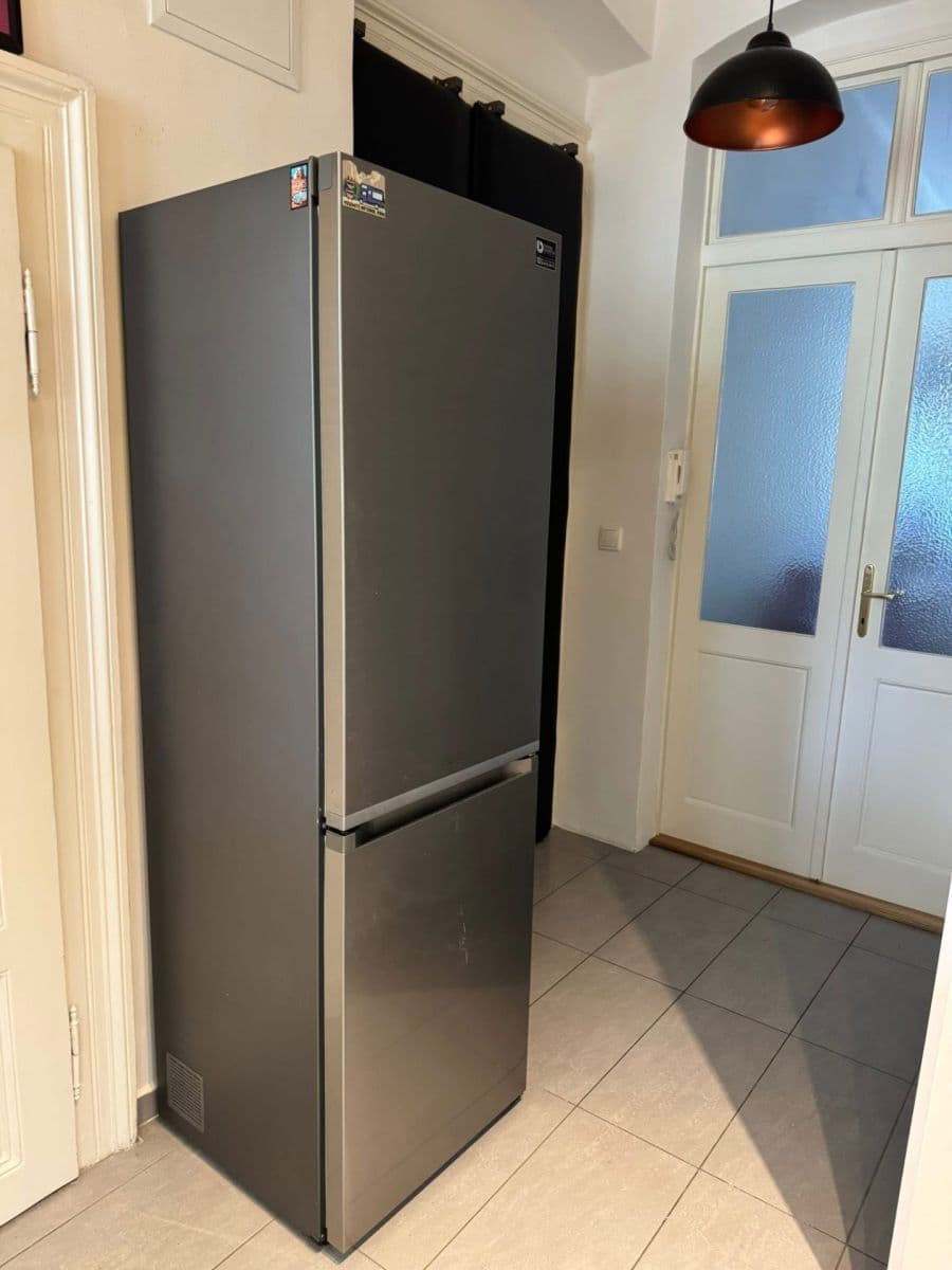Pronájem bytu 2+1 51 m², Seifertova, Praha, Praha Pronájem bytu 2+1 51 m², Seifertova, Praha, Praha
