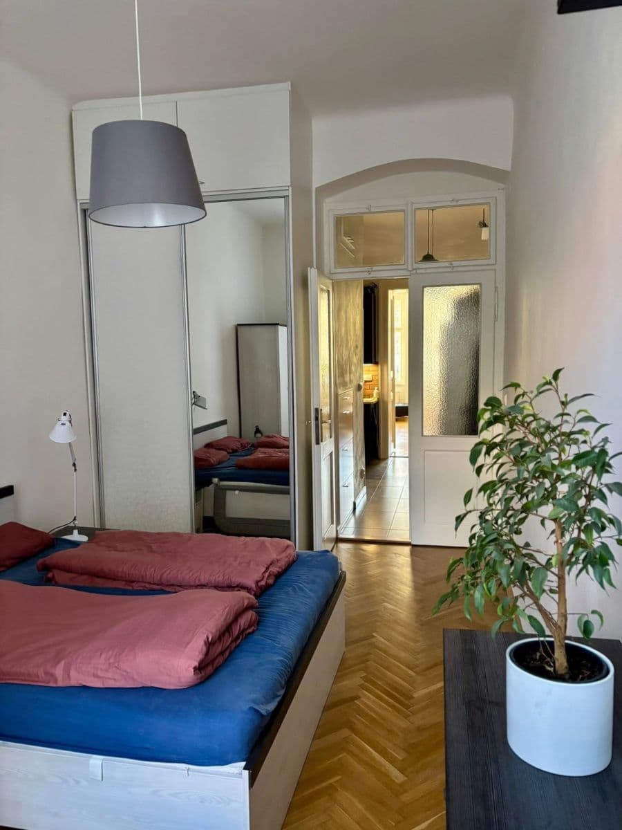 Pronájem bytu 2+1 51 m², Seifertova, Praha, Praha Pronájem bytu 2+1 51 m², Seifertova, Praha, Praha