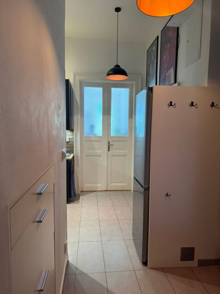 Pronájem bytu 2+1 51 m², Seifertova, Praha, Praha Pronájem bytu 2+1 51 m², Seifertova, Praha, Praha