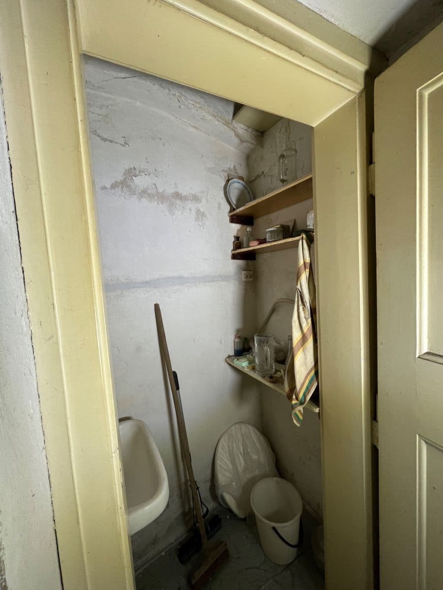 Prodej nebytového prostoru 34 m², Jaselská, Praha, Praha Prodej nebytového prostoru 34 m², Jaselská, Praha, Praha