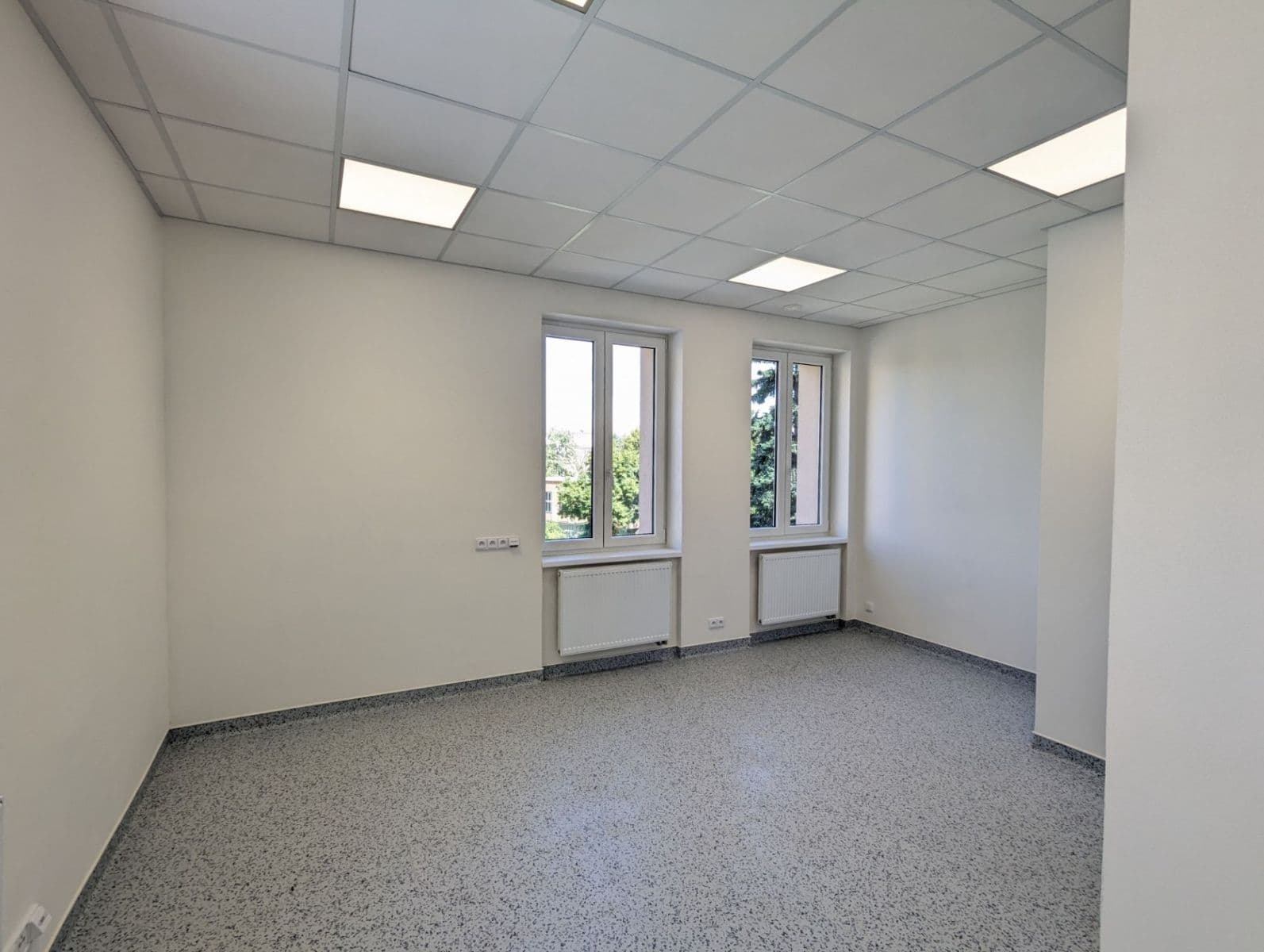 Pronájem nebytového prostoru 72 m², Krupská, Praha, Praha Pronájem nebytového prostoru 72 m², Krupská, Praha, Praha